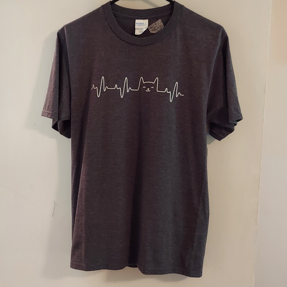 NWOT mens cat heartbeat t-shirt - Picture 1 of 6